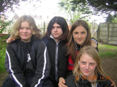 justine adeline moi et sintia