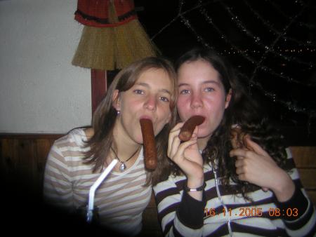 mo! et carol!ne et les fricadelle